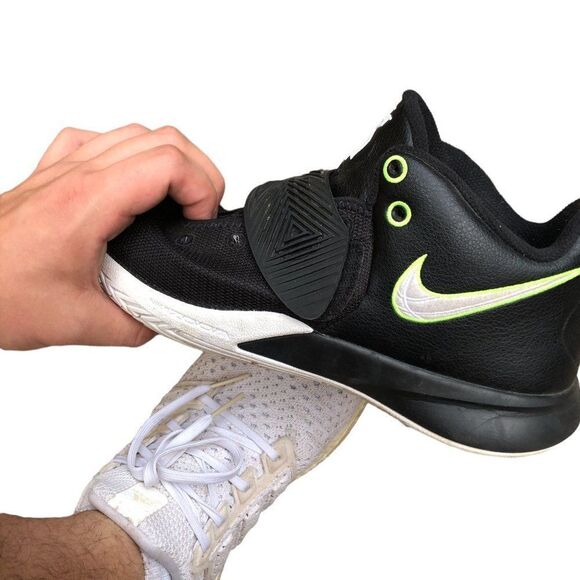 Rare 2019 Nike Kyrie Flytrap 3 'Black Volt' Size 9 - Picture 12 of 16